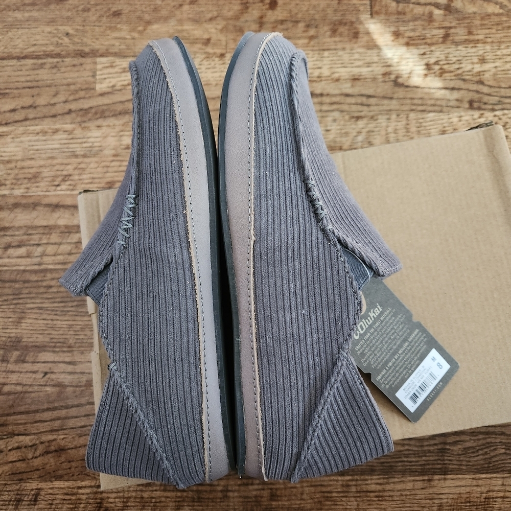 OluKai Moloa'ie Slippers - Picture 3 of 15